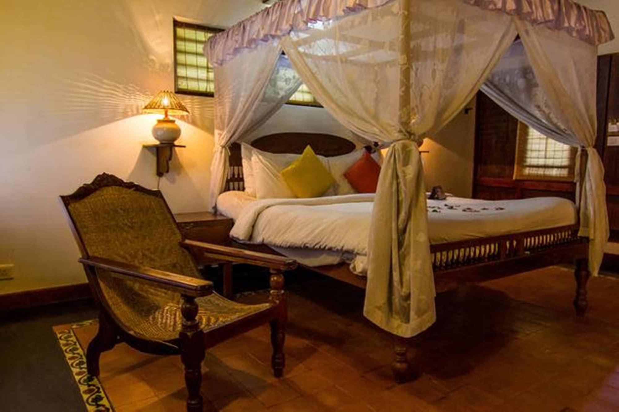 Punnamada Resort Alappuzha Экстерьер фото