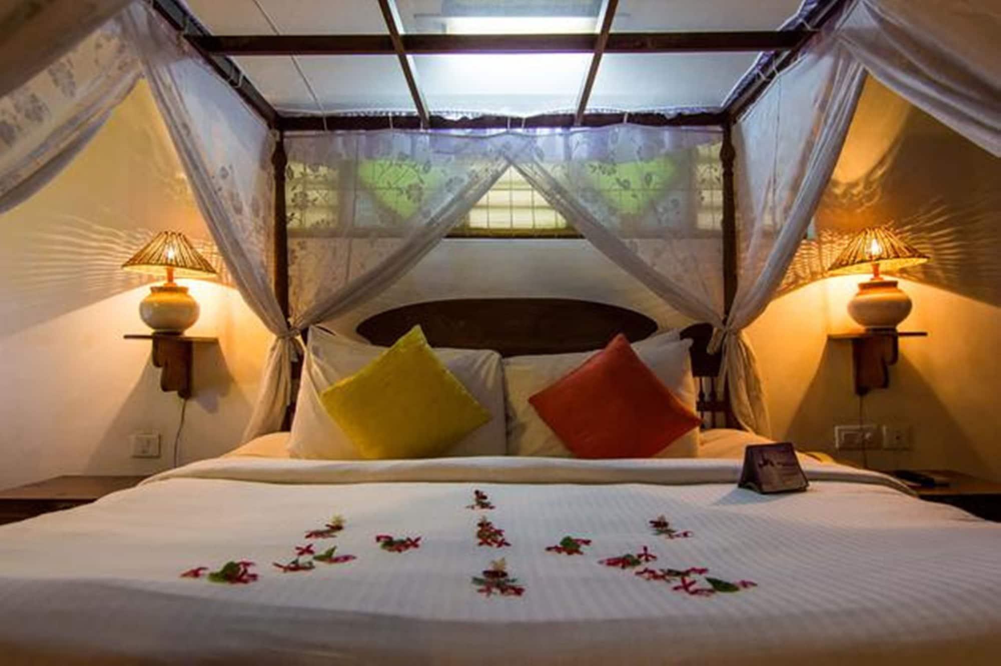 Punnamada Resort Alappuzha Экстерьер фото