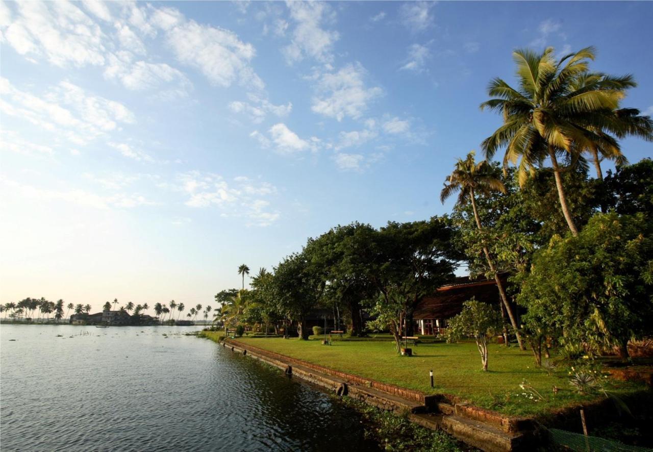 Punnamada Resort Alappuzha Экстерьер фото