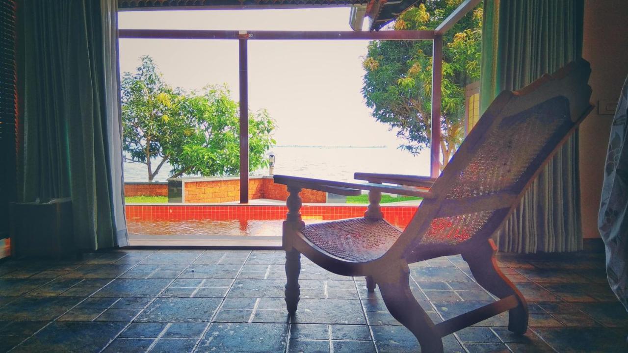 Punnamada Resort Alappuzha Экстерьер фото