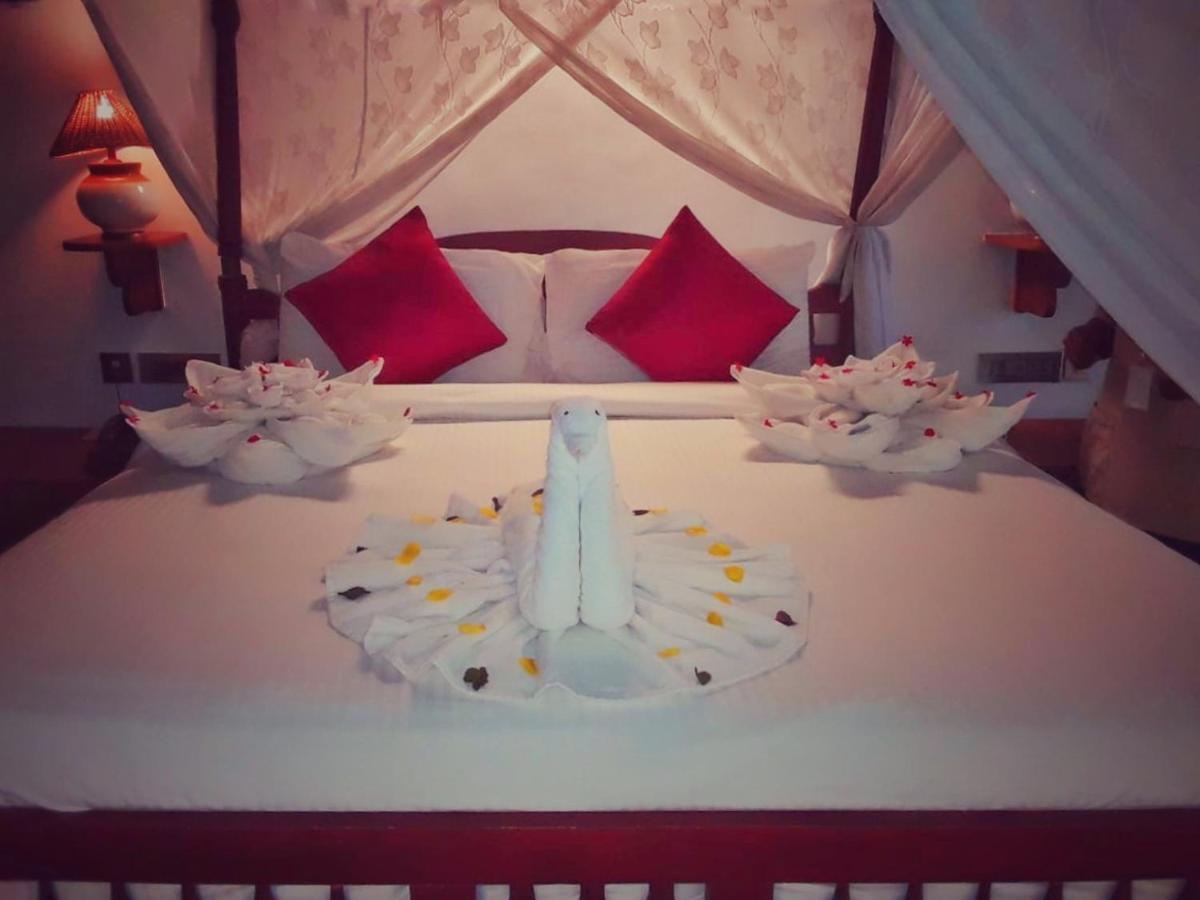 Punnamada Resort Alappuzha Экстерьер фото