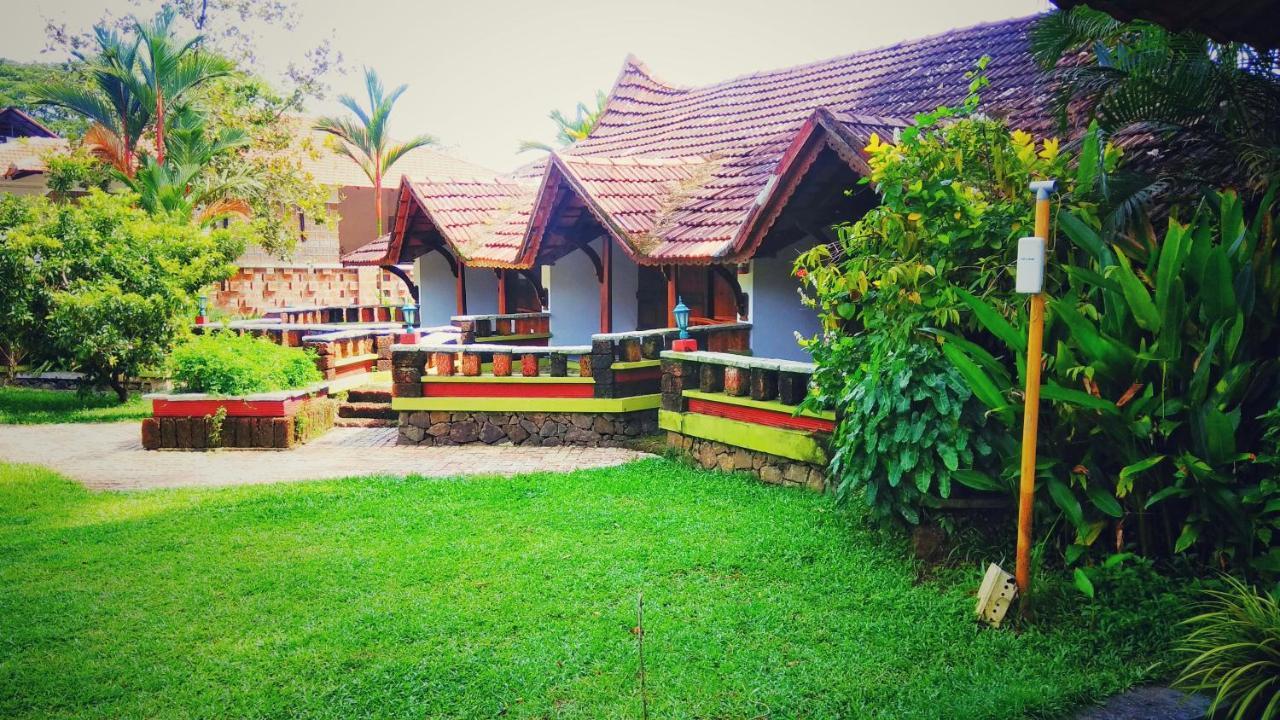 Punnamada Resort Alappuzha Экстерьер фото