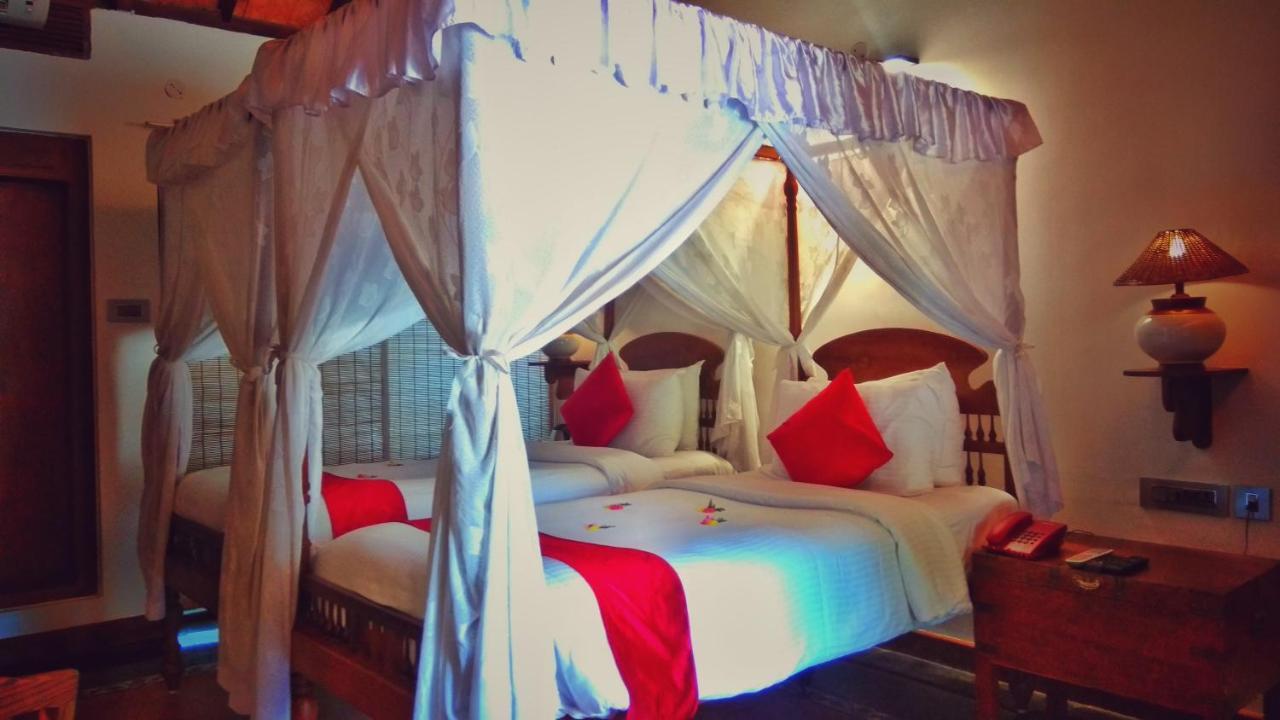 Punnamada Resort Alappuzha Экстерьер фото